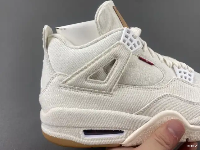 Reps TBK AO2571-100 x 'White' Jordan 4 Levi's Air 0417